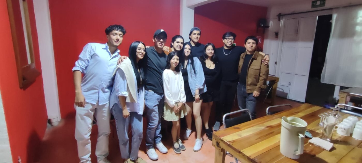 El equipo de Casa José reunido en el restaurante